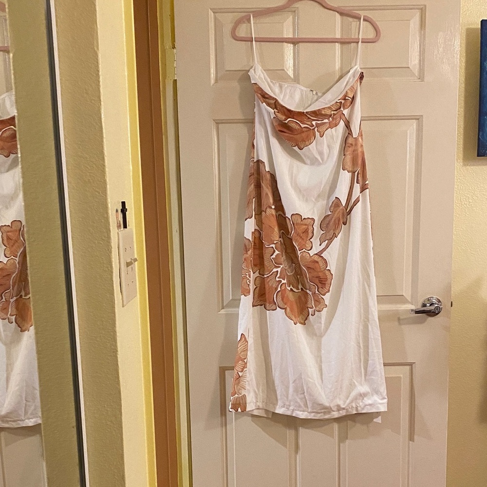 NWT Commense Midi Ivory Dress with Tan Floral Details, Size L